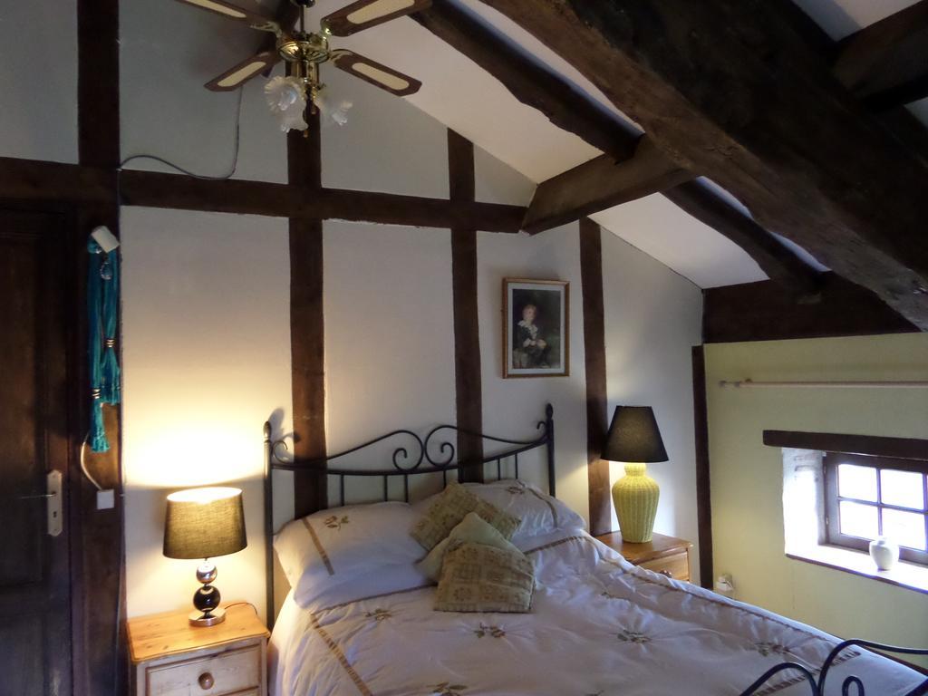 Bed and Breakfast Biou La Sauvetat-sur-Lède Zimmer foto